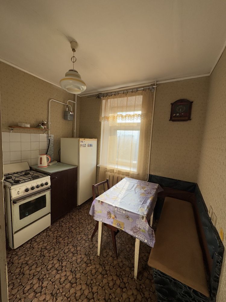 Furnished One-Bedroom Apartment with Reliable Power Supply