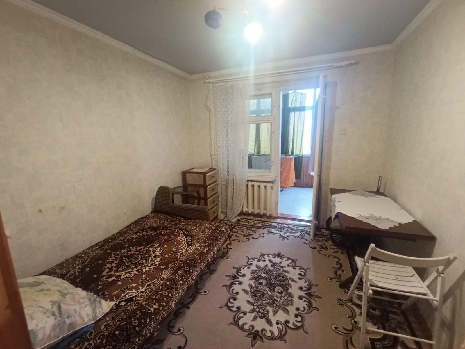 Three-room apartment in Pentagon area, warm and comfortable