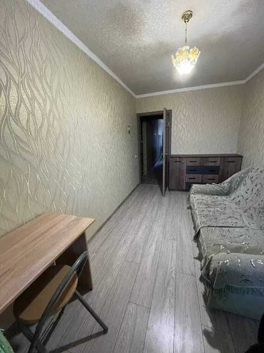 Modern 2-Bedroom Apartment with Walk-in Closet