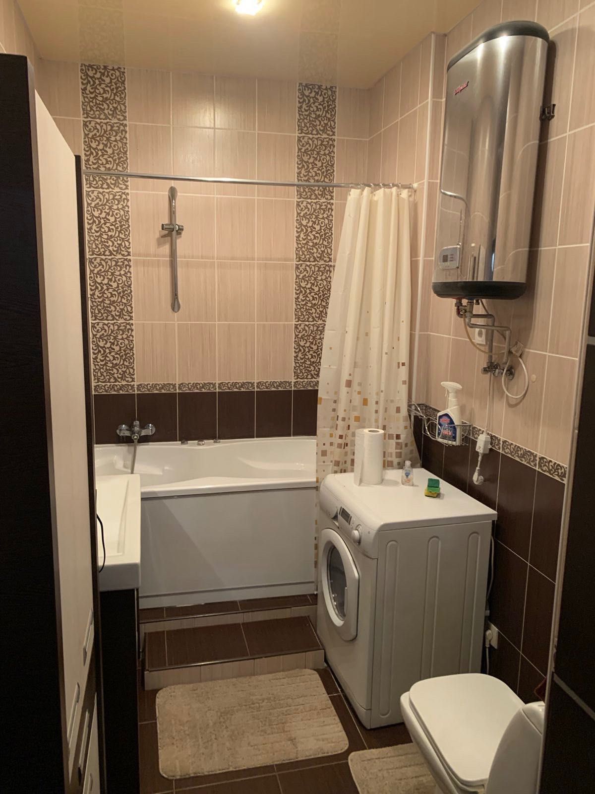 Spacious 4-Bedroom Apartment with Modern Renovation Pechersk
