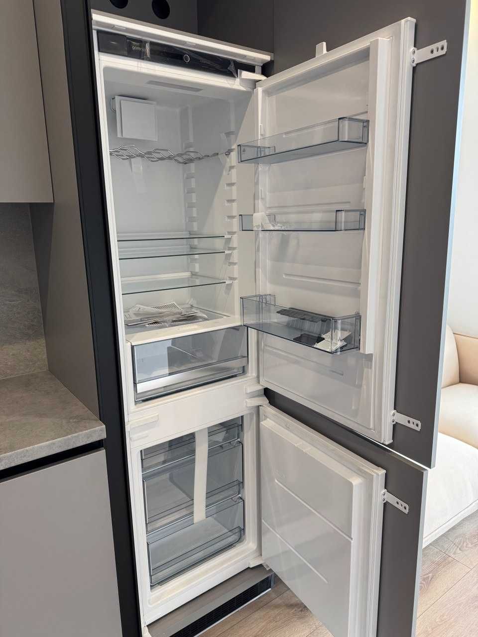 Modern 1-Bedroom Apartment with Full Amenities
