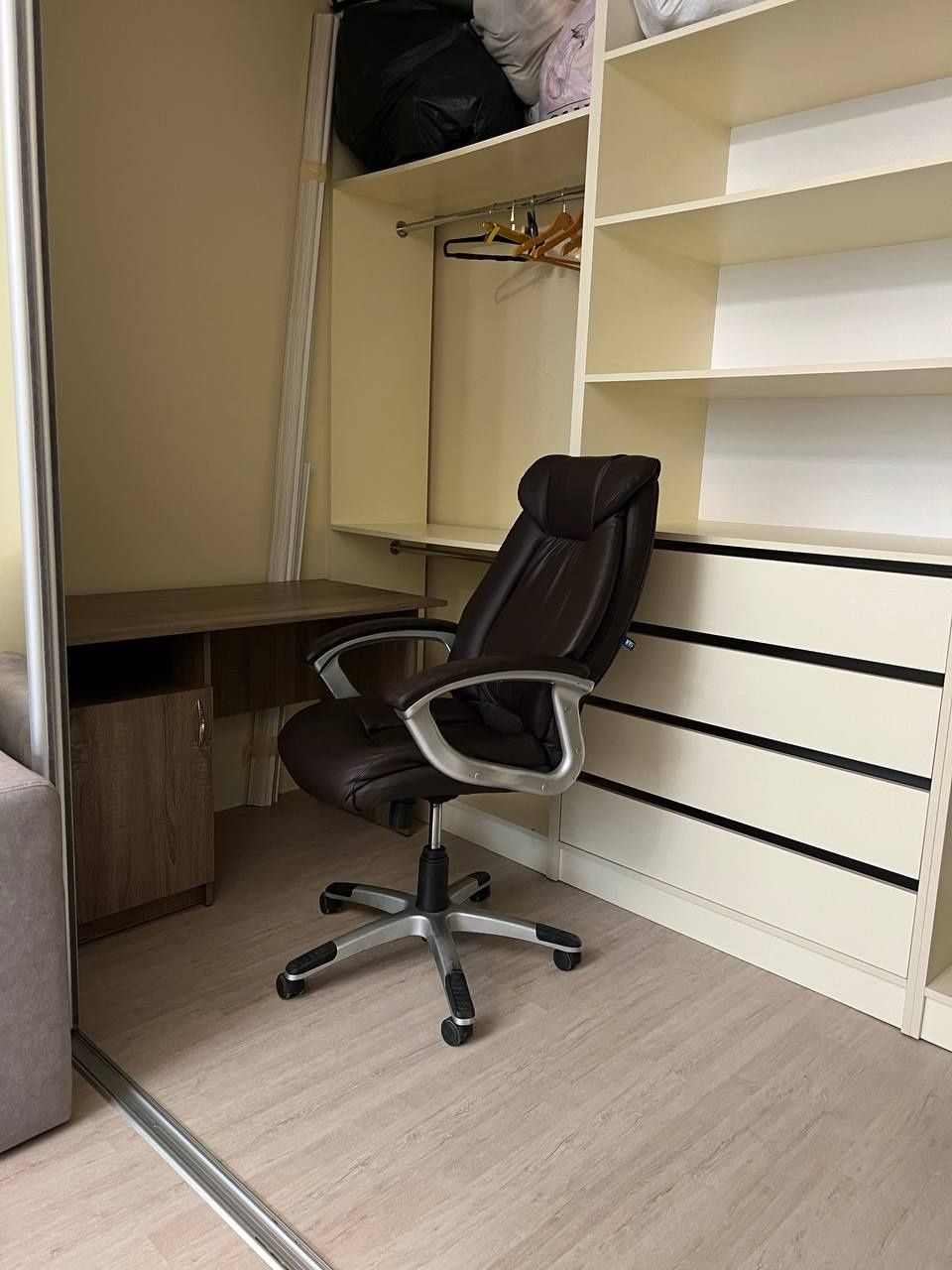 1-Bedroom Apartment in Arkadia, Kamanina Street - Ideal for Couple