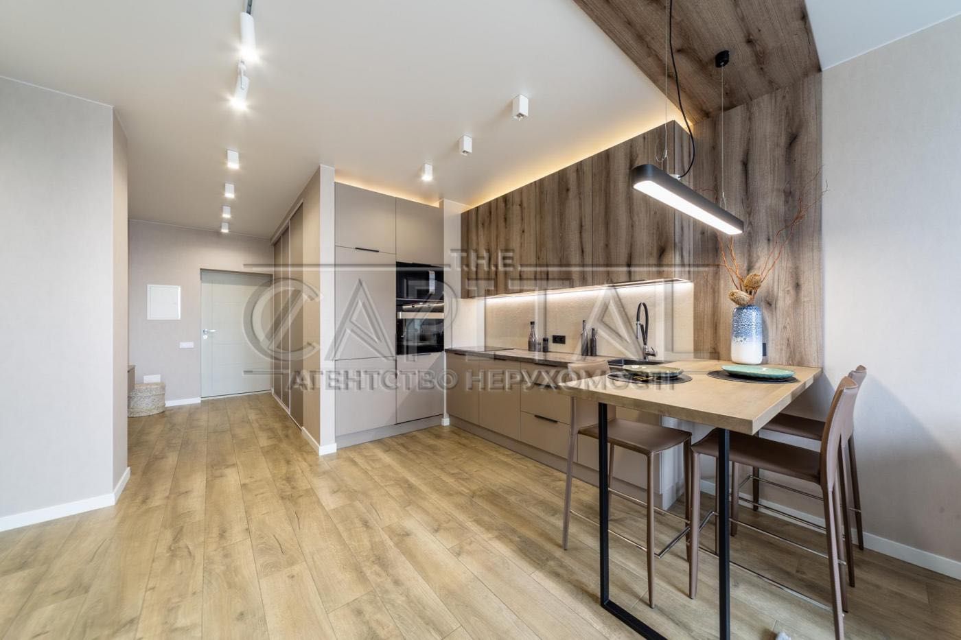 Cozy Apartment in Novopecherskaya Tower Complex, Pechersk District