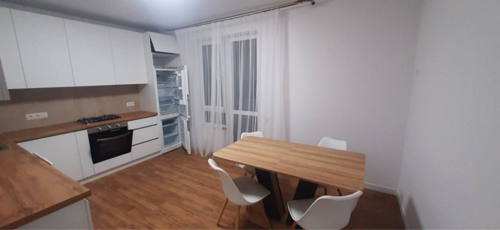 3-Room Apartment with Modern Design near Forest