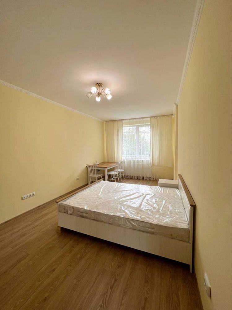 1-bedroom apartment in new building, central location, fully furnished