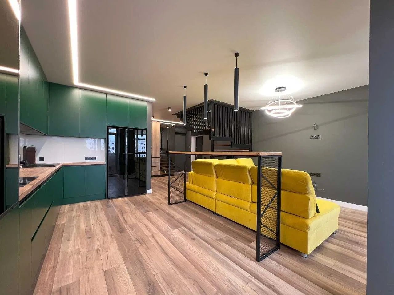 Two-level apartment with designer renovation and separate rooms