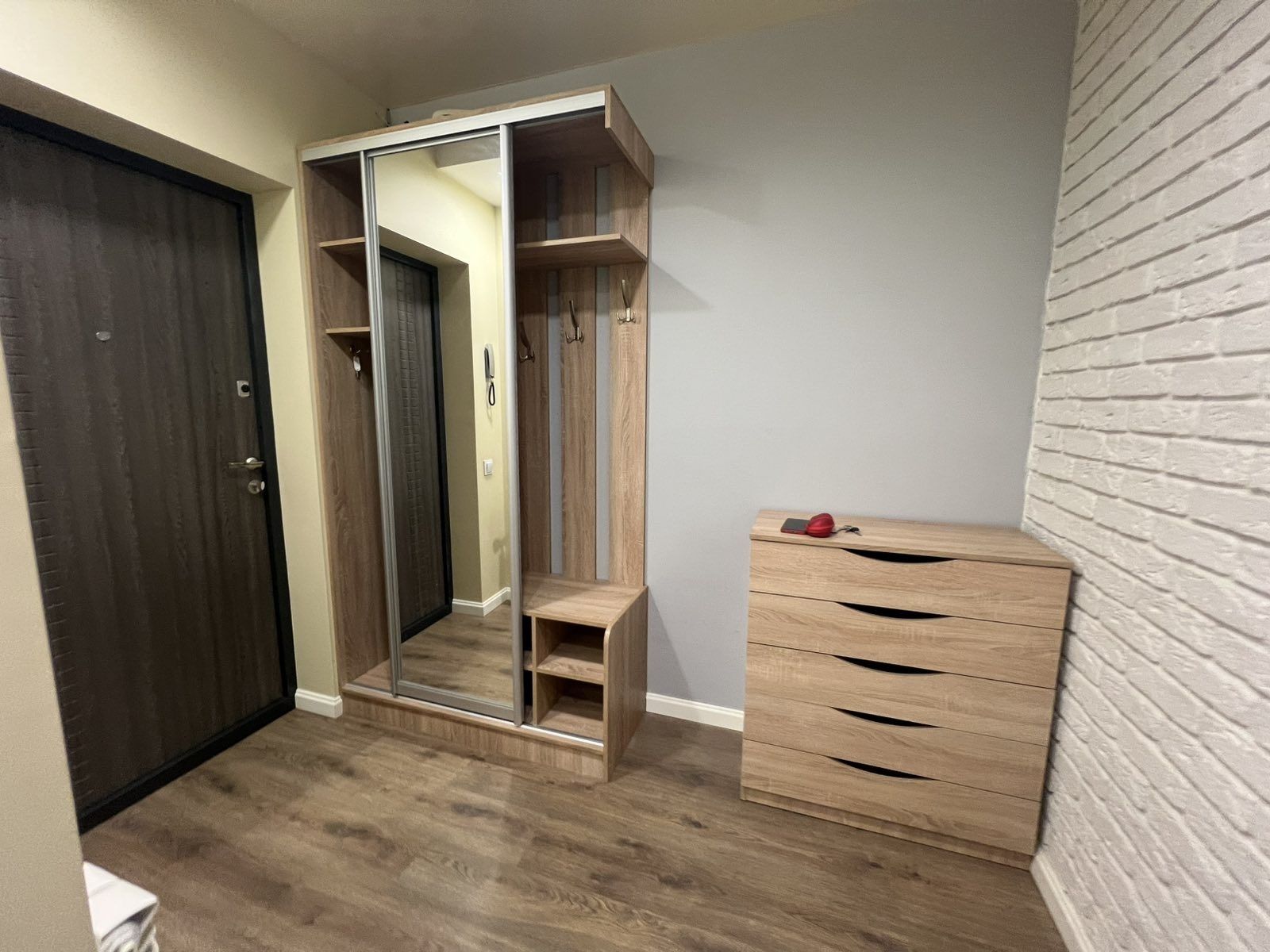 Жеке газ жылытуы бар Greenville үйіндегі 2 бөлмелі пәтер