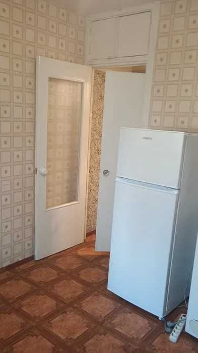 Cozy 1-Bedroom Apartment Near Vokzalna Metro