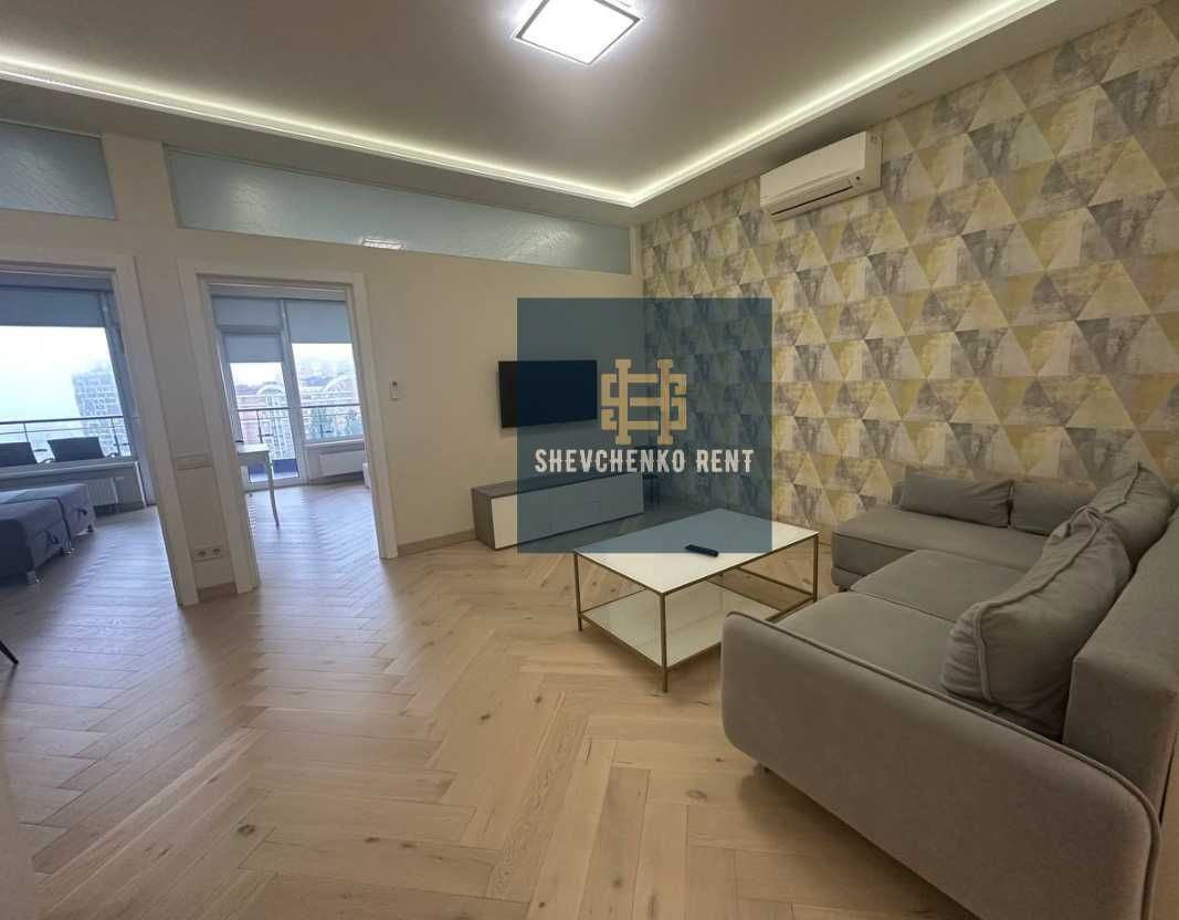 3-Bedroom Apartment in Prestigious Pechersky District