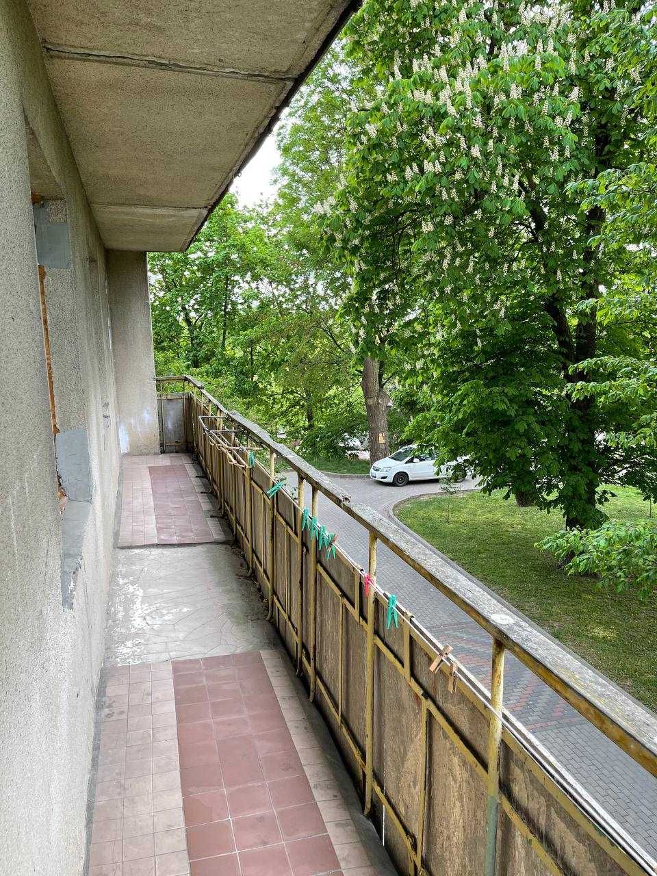 Қала орталығындағы 3 бөлмелі пәтер, тамаша орналасу