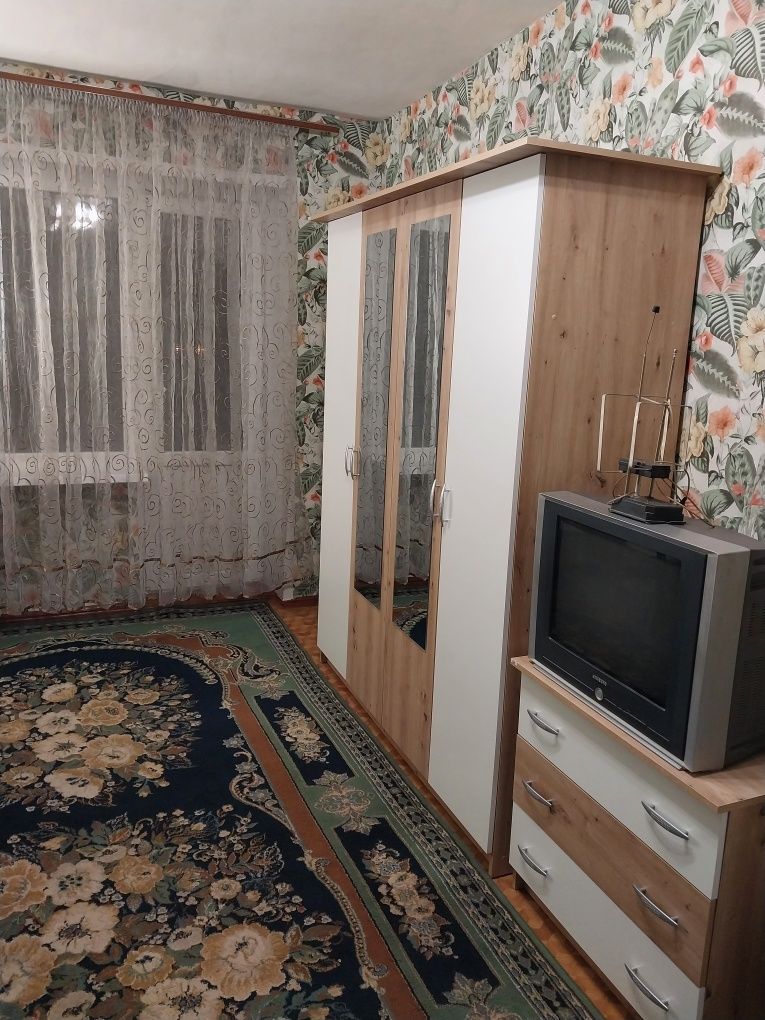 Clean One-Bedroom Apartment Near School 11