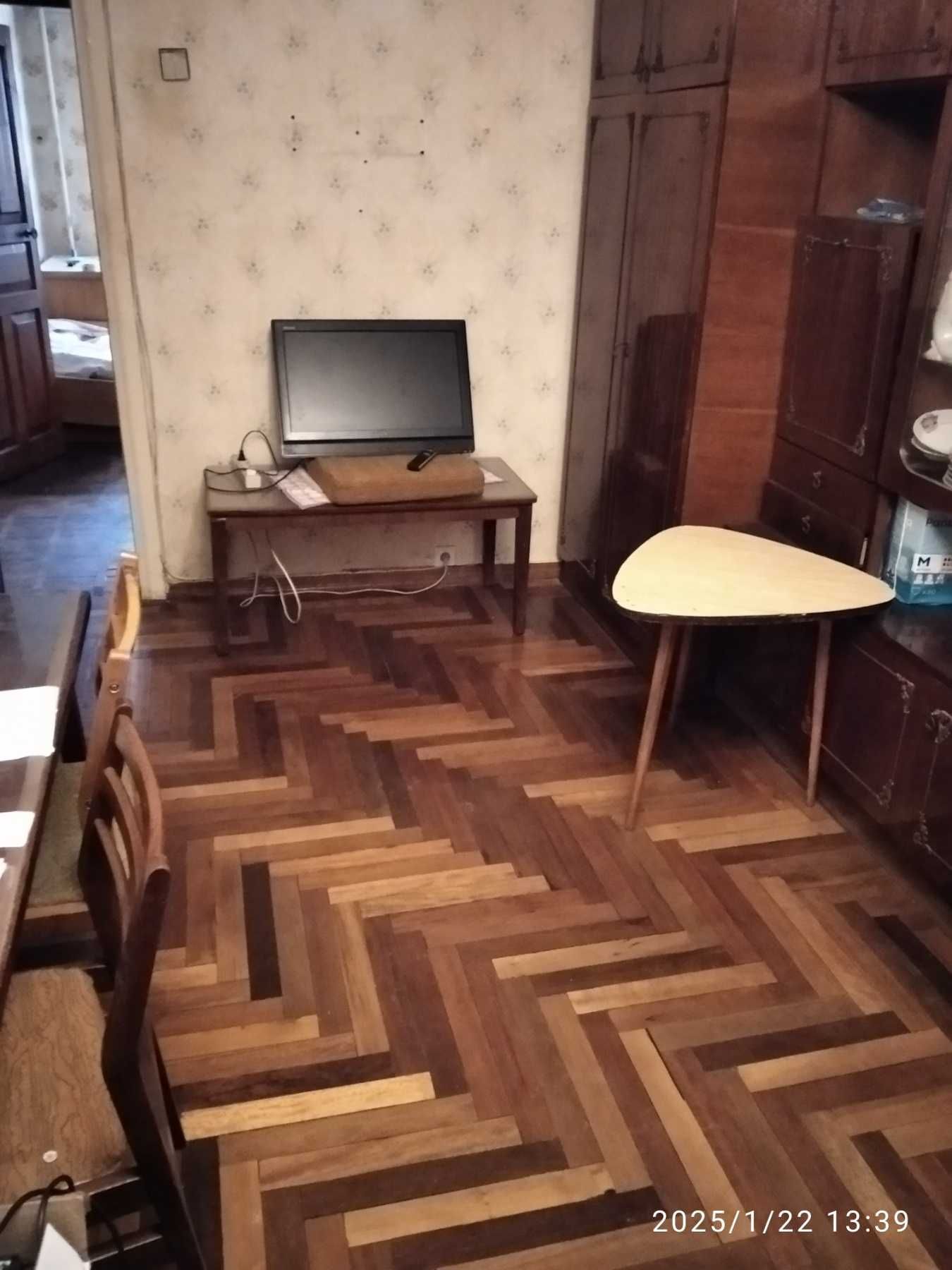 2-bedroom apartment near Pobedy Metro Station