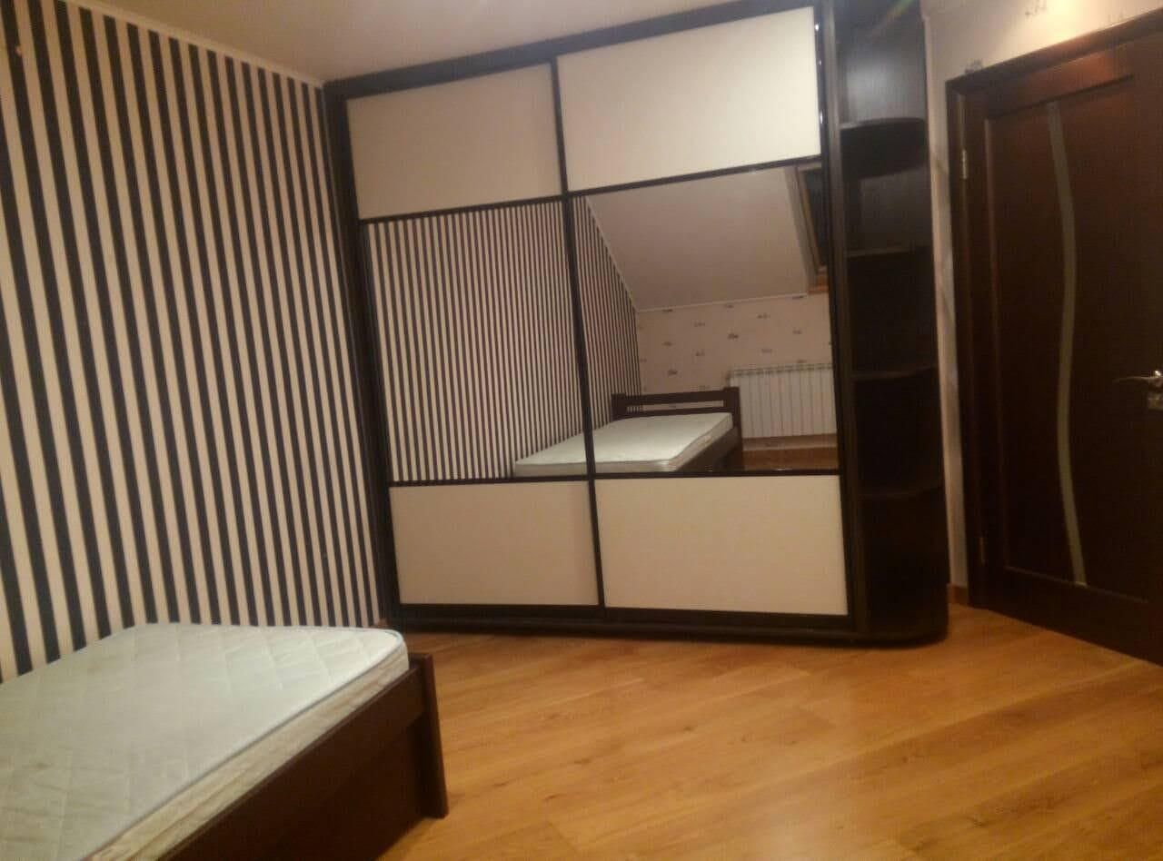 Two-level 2+1 apartment in Vishnevoe, 110m², near Kiev