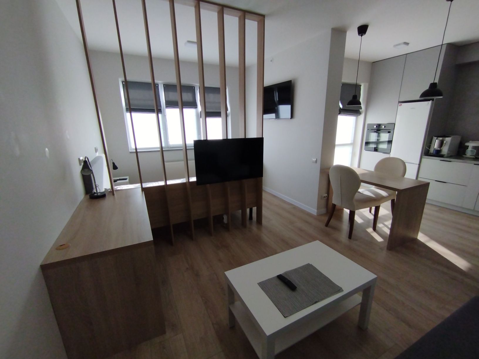 Newly renovated 1-bedroom apartment in Shevcheka Street with modern design