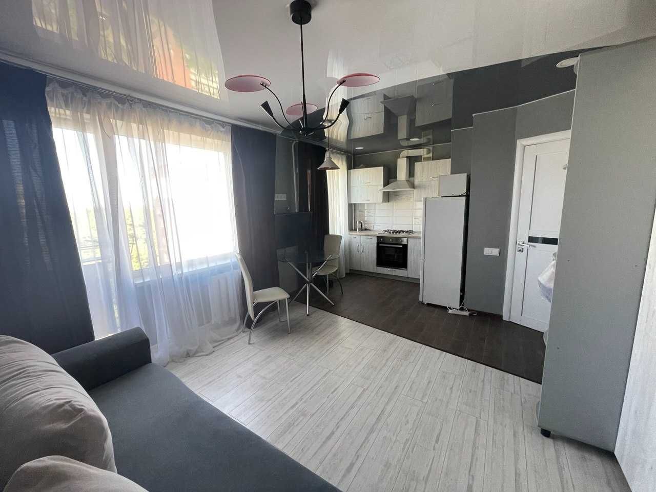 1-Room Apartment in Sunny Residential Complex near City Center