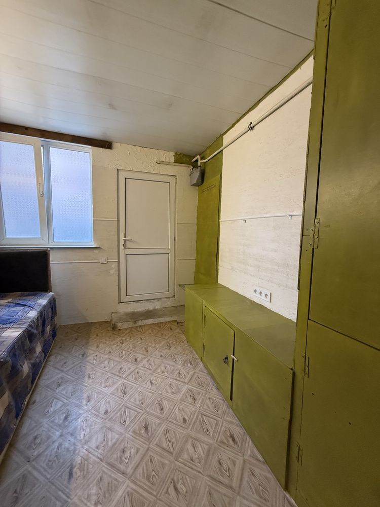 Small Apartment Near Gobaty Bridge, Suitable for Single Occupant
