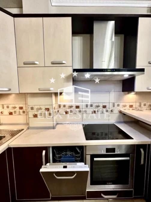1-Bedroom Business-Class Apartment in Grand Complex near Botanical Garden Metro