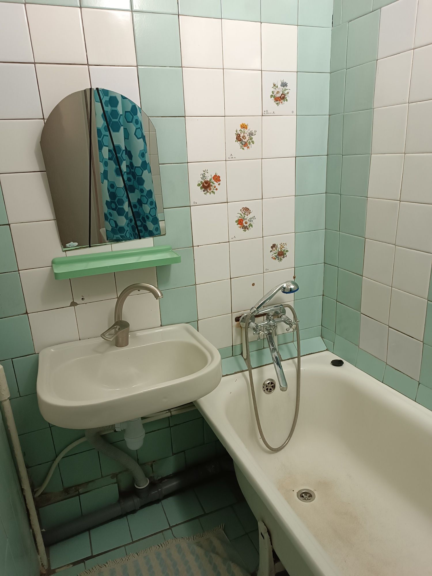 2-Room Apartment for Long-Term Rental with Cosmetic Repair