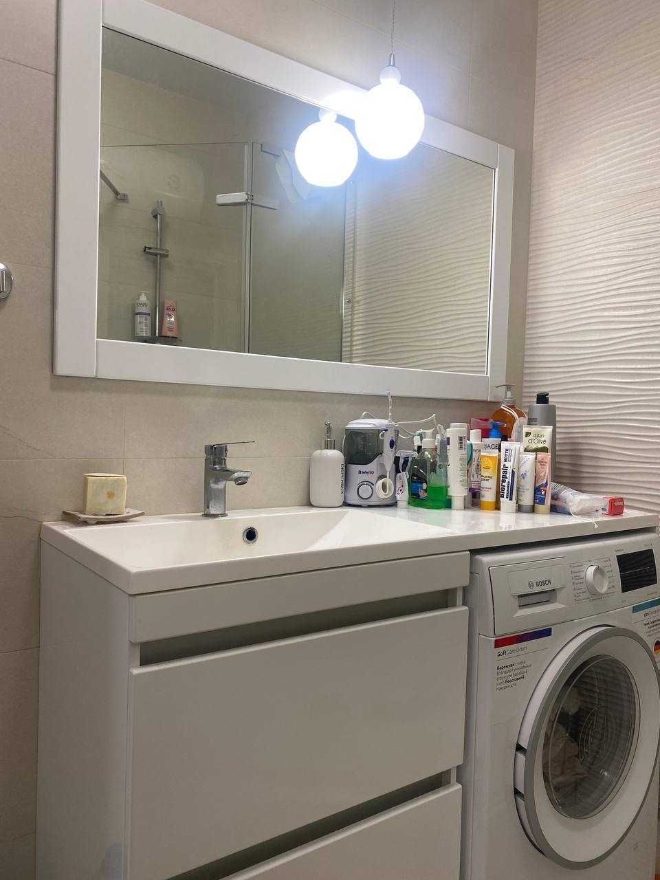 1-Room Apartment near Alekseevskaya Metro with Large Kitchen and Wardrobe