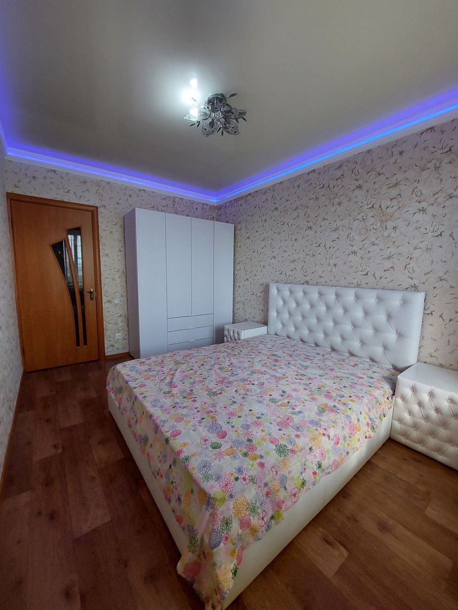 Two-bedroom apartment in Mykolaiv, Inhulskyi District, Kytoboiv Street