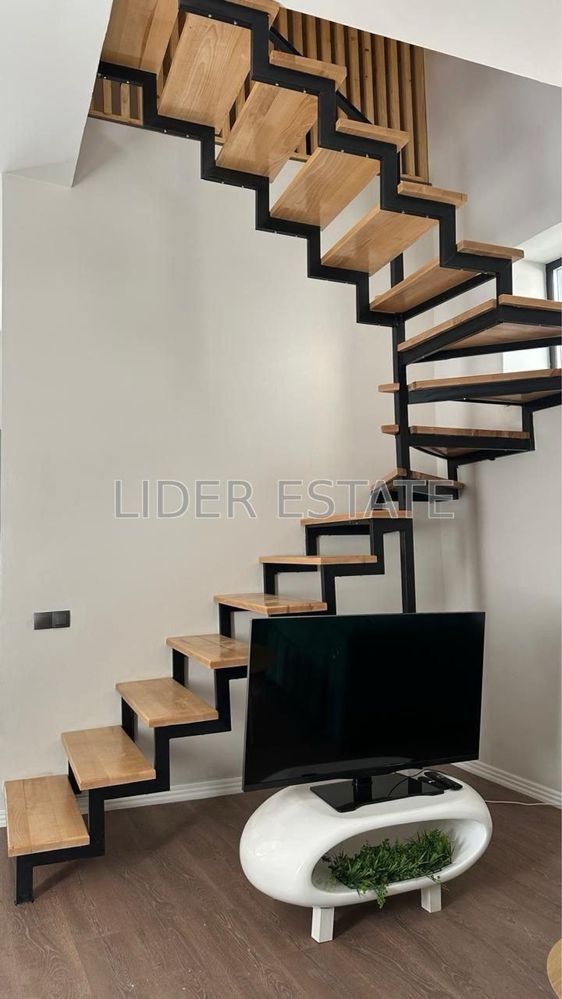 Two-level apartment in Uzhhorod city center with private courtyard