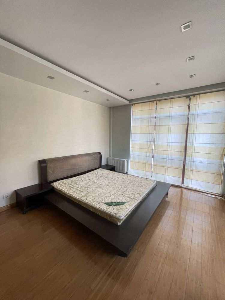 Spacious 3-Bedroom Apartment in Arkadia with Balcony