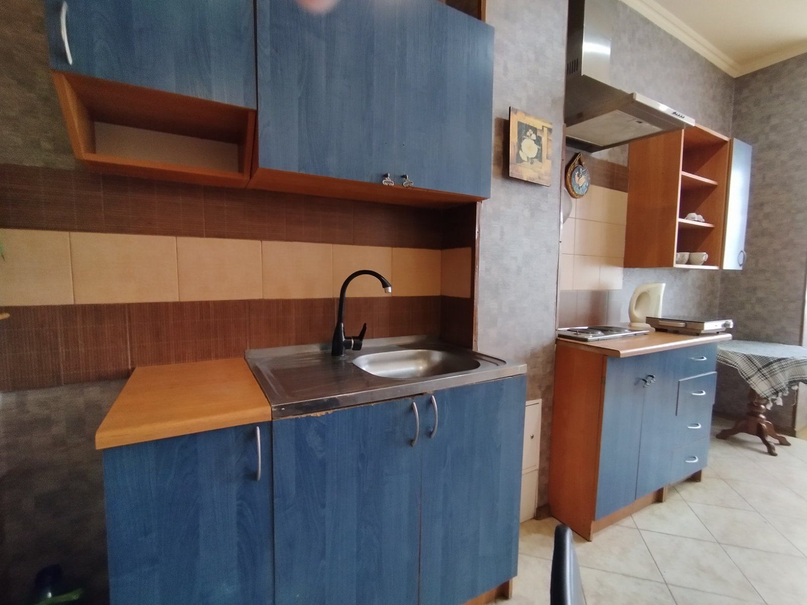 Modern 1-Bedroom Apartment in City Center