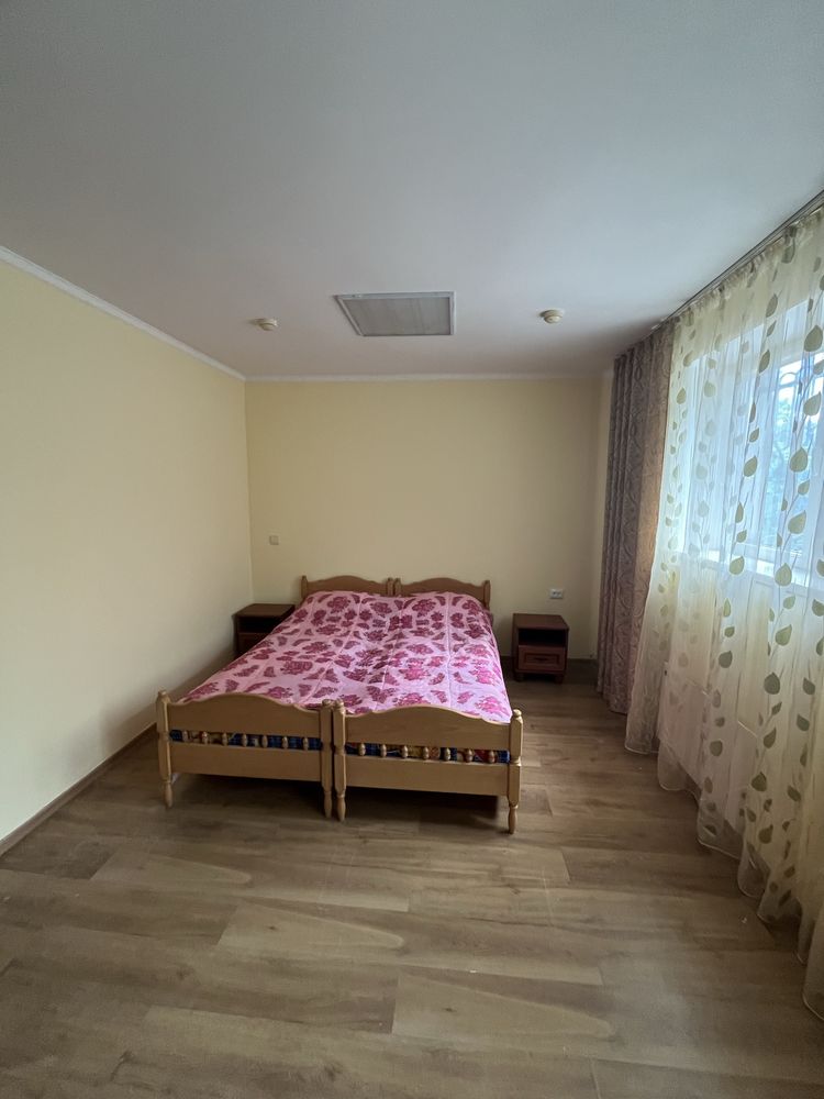 Apartment on Ivasyuka Street with full amenities