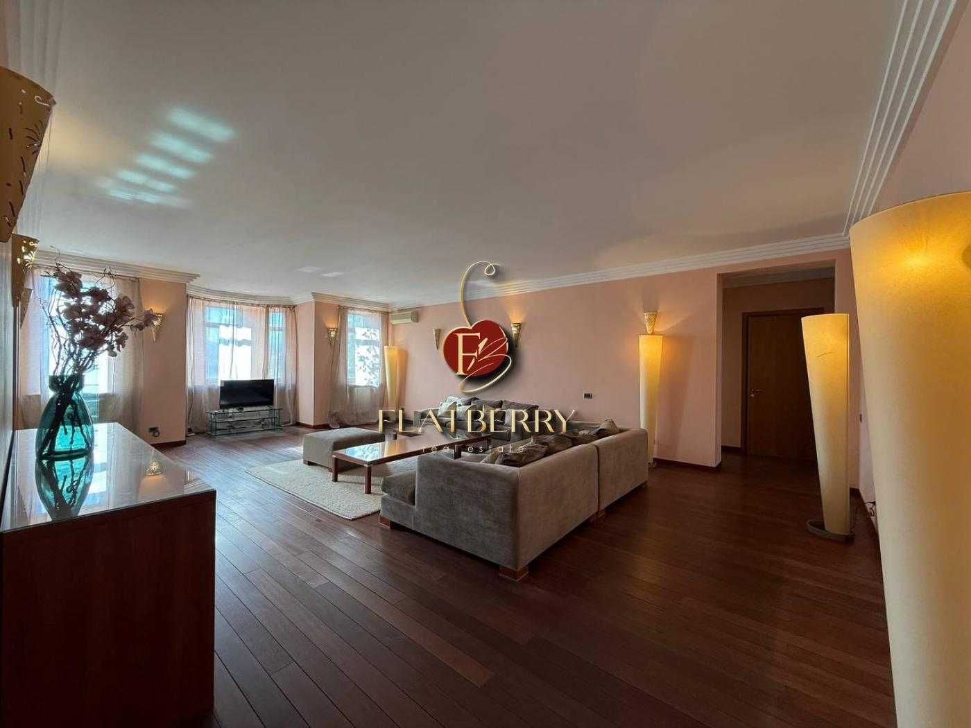 3-Bedroom Apartment in Historic Kyiv Location
