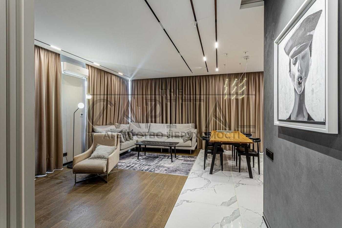 Modern 3-Bedroom Apartment with Designer Interior