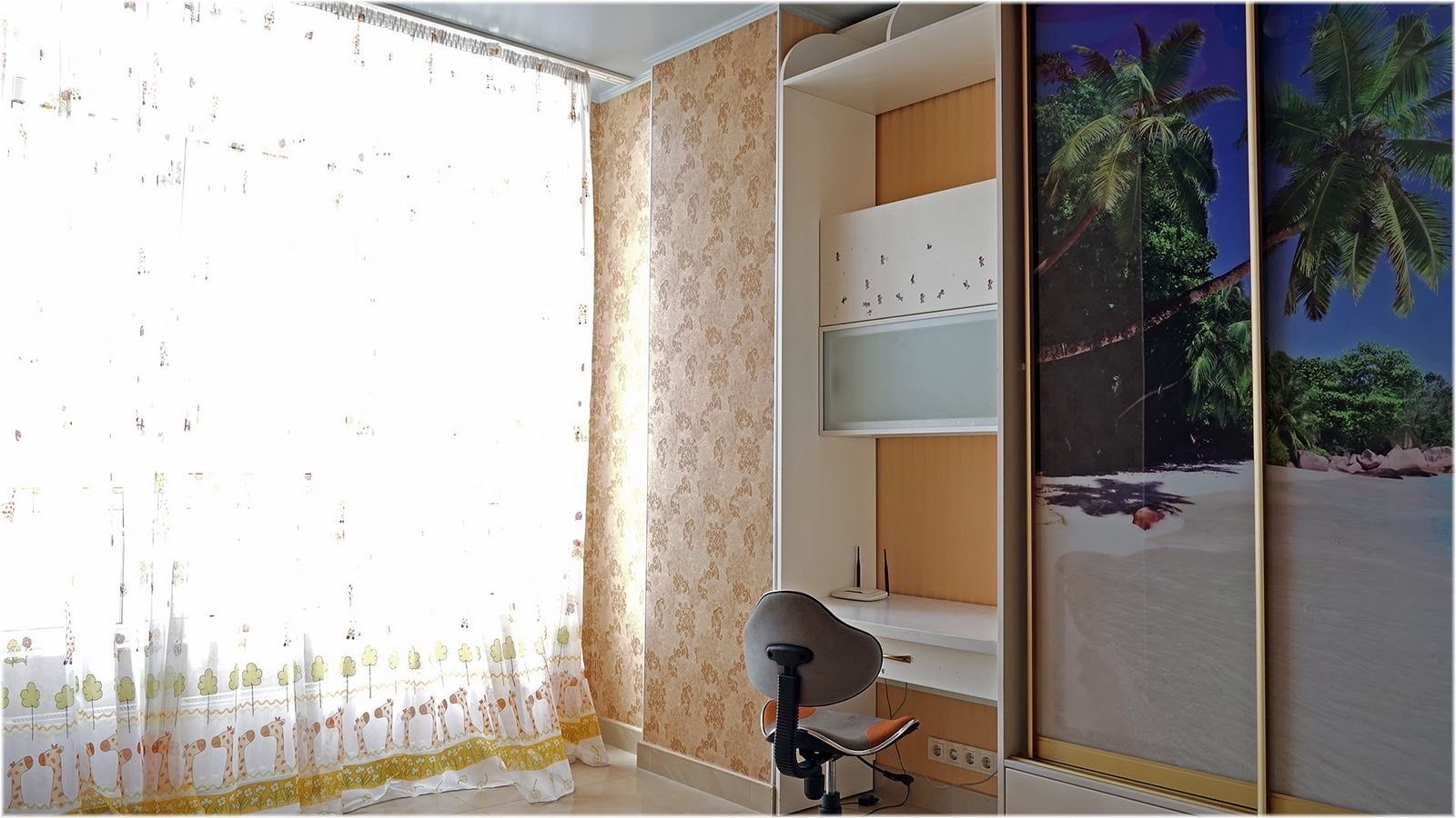 2-Room Apartment on French Boulevard near Mechnikov Hospital