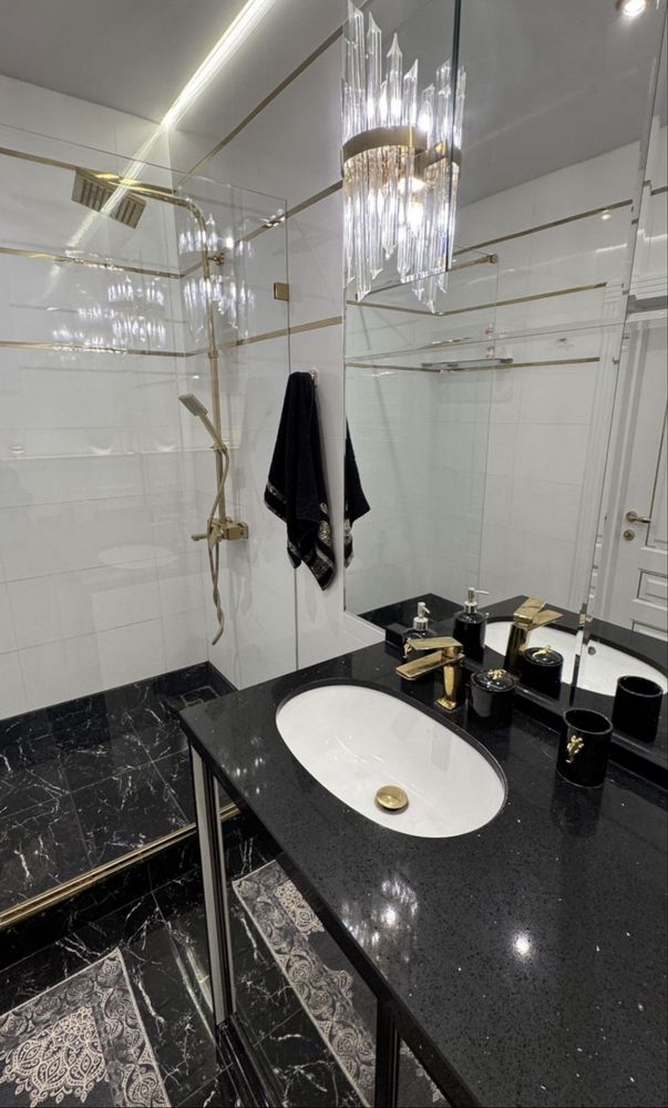 Stylish 50m² Apartment in 44 Pearl Complex, 14th Floor, Sea Proximity