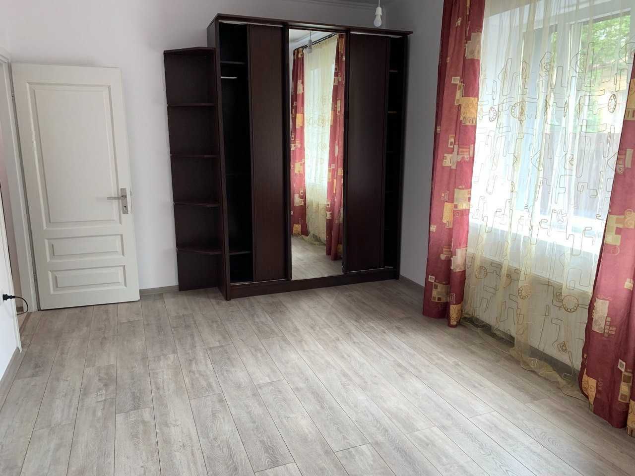 1-Bedroom Apartment on Bortnyanski Street