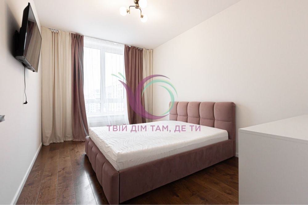 2-Room Apartment in Semytsvit Residential Complex