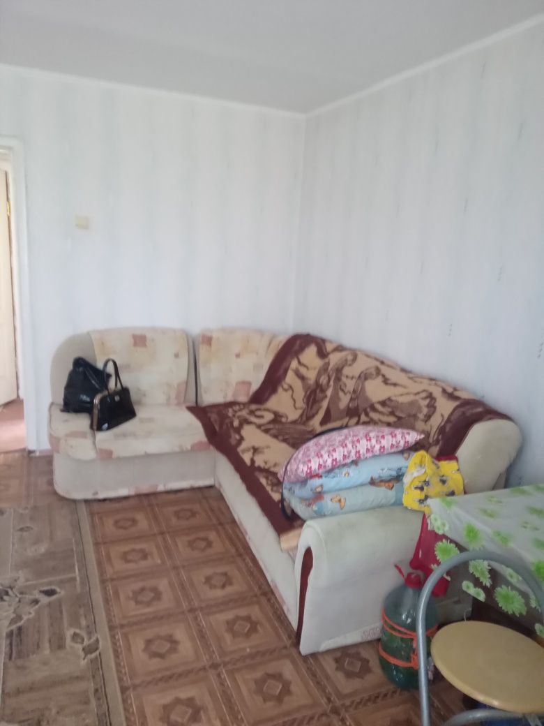 1-Room Apartment on Oleksy Almazova Street, 3rd Floor