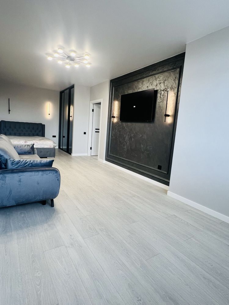 Premium 1.5-room apartment with designer renovation