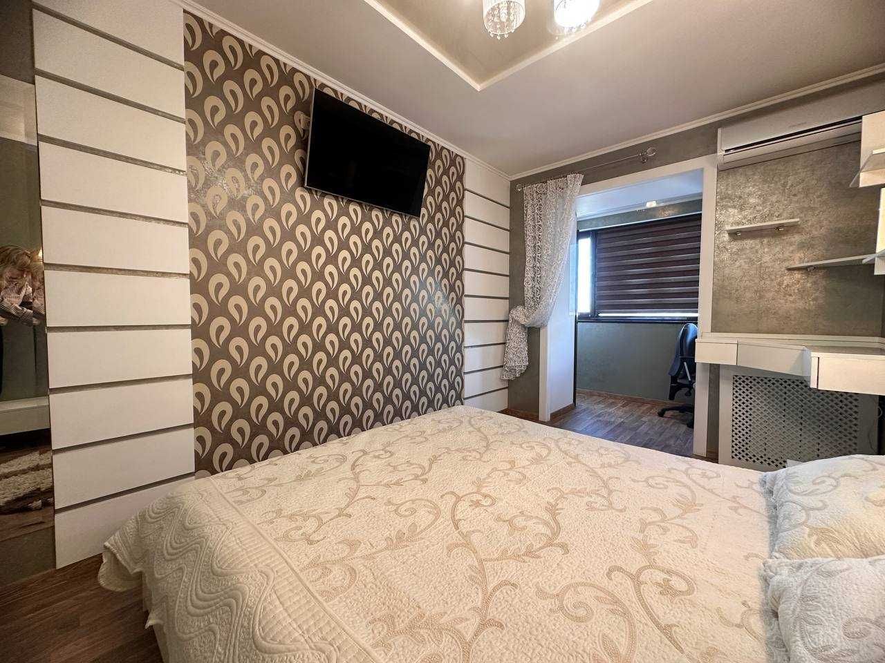 Spacious 4-Room Apartment on Prospekt Polya with Ideal Location