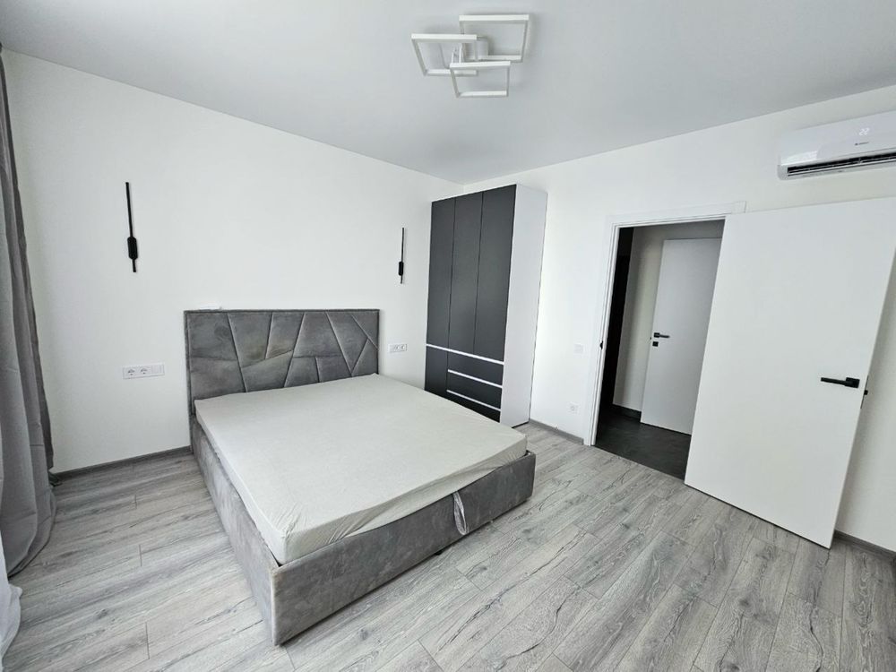 Minimalist Euro-Renovation Studio Apartment with Full Amenities