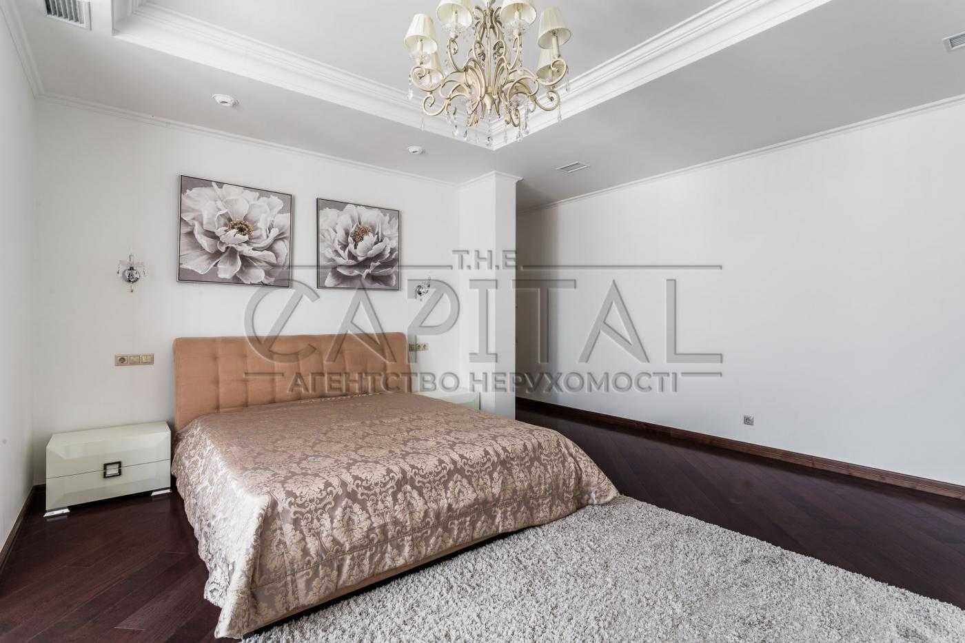 Luxury 4-Room Apartment in Lipska Tower, Pechersk, Kiev