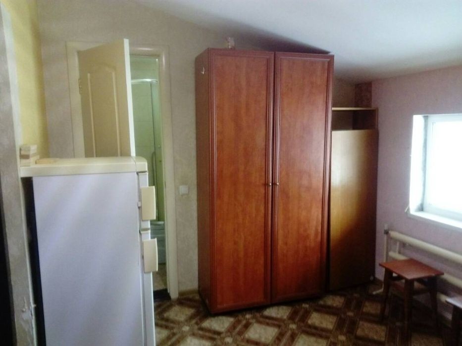 Cozy Room in Kyiv Suburb with Essential Amenities
