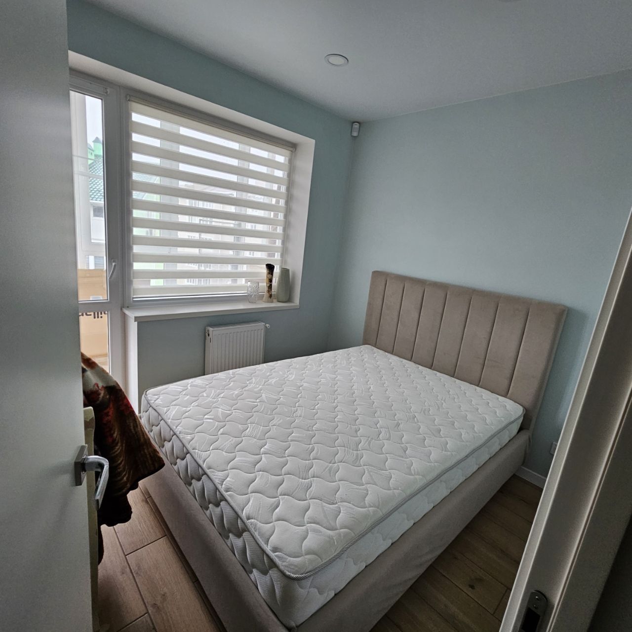 Modern 2-Bedroom Apartment with Smart Home Features