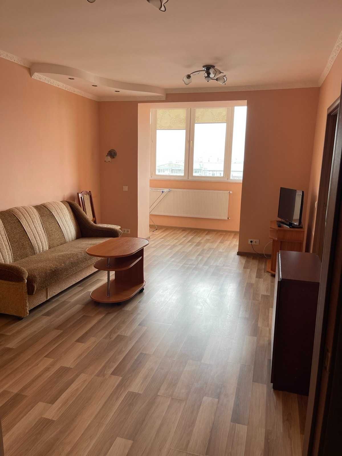 Fully Furnished Apartment with Euro Renovation and Modern Amenities