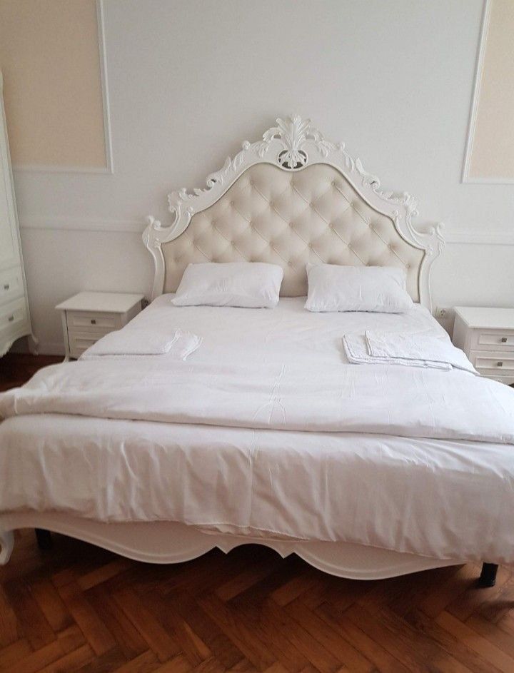 Luxurious 4-Room Apartment in Odessa City Center