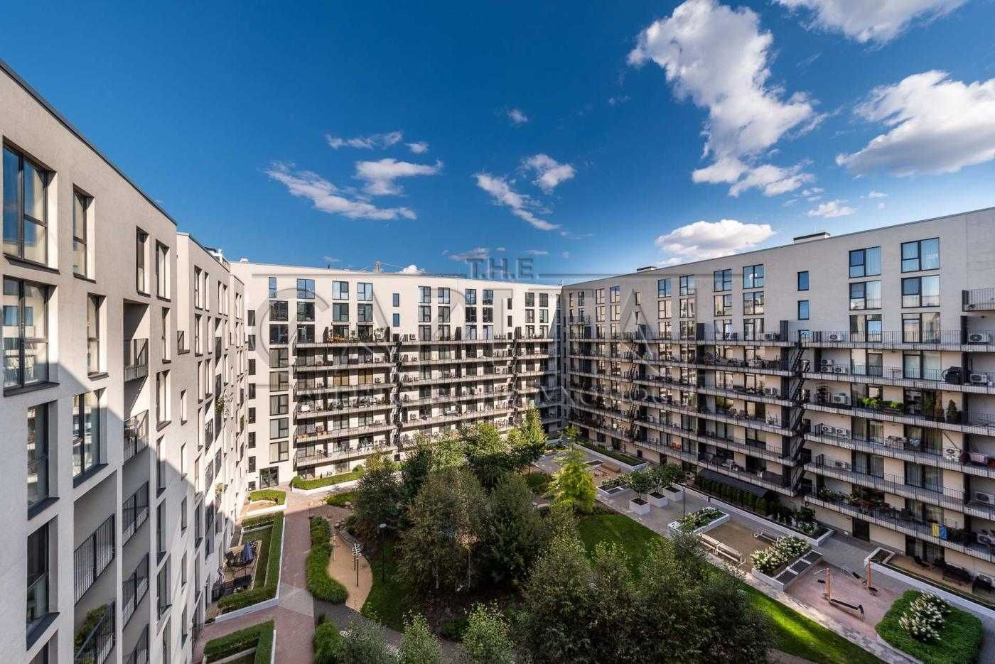 1-Bedroom Apartment in Rybalsky Complex, Podol Area, Designer Interior