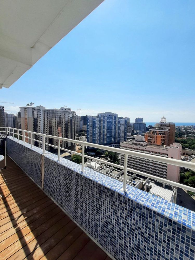 3-Bedroom Apartment in Arcadia, Golfstream Complex with Sea View