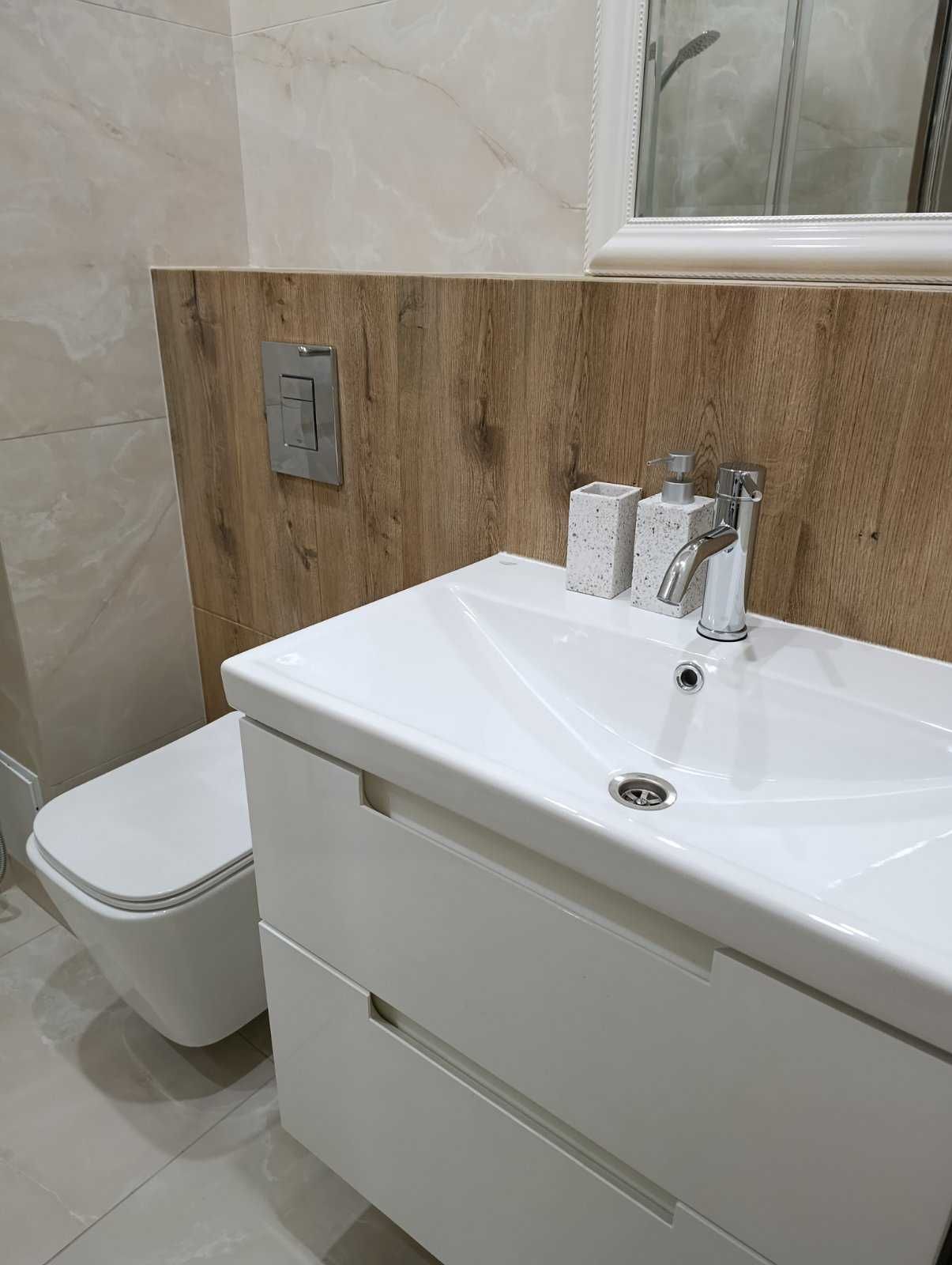 Studio Apartment near Golden Beach, 16th Station of Big Fountain
