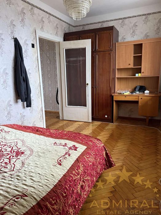 Furnished 2-bedroom apartment with balcony