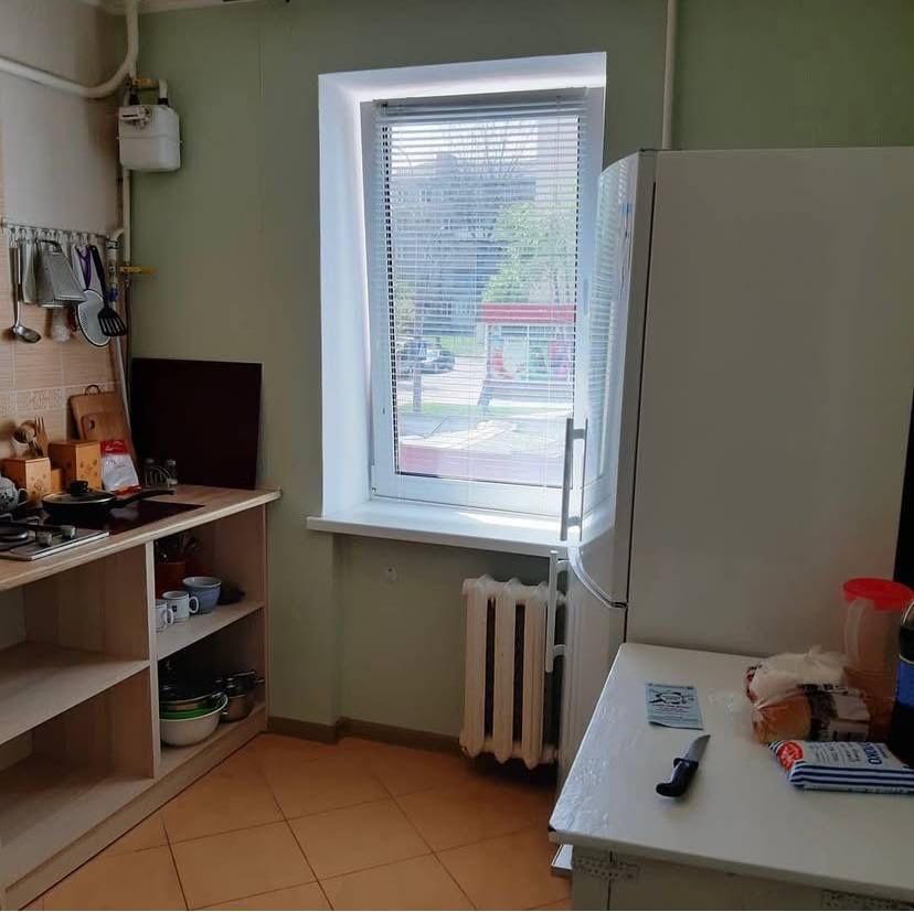 Чайка ауданындағы 1 бөлмелі пәтер, жиһаздары бар, ыңғайлы орналасу