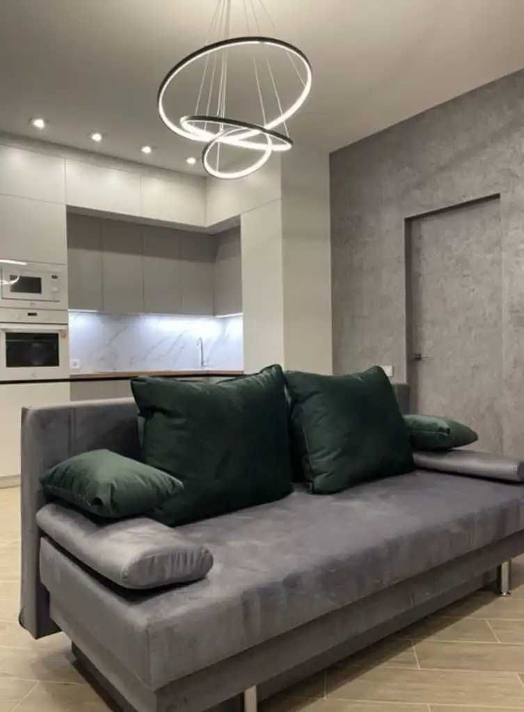 1-Room Studio Apartment in Grani Residential Complex