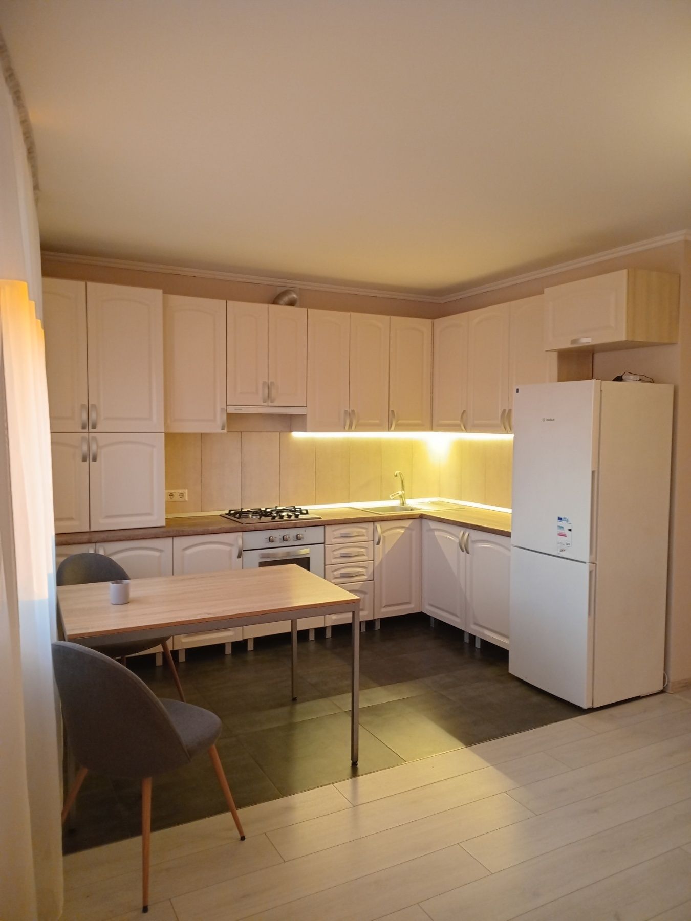 Stylish 2-room apartment with city view in River park complex